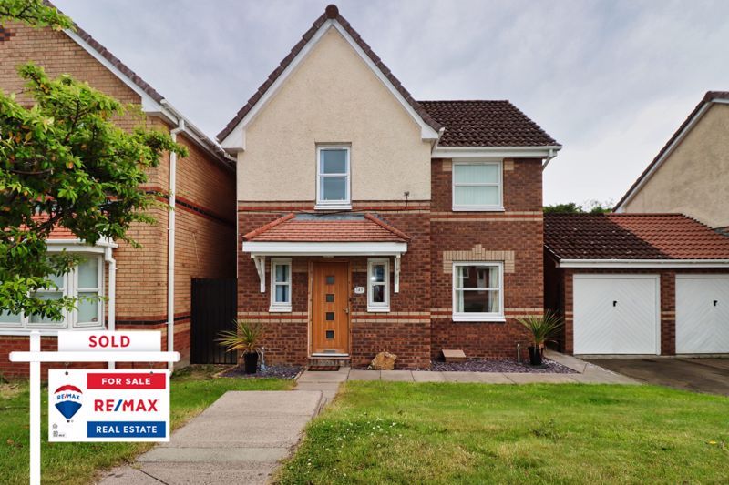 3 bed detached house for sale in Buchanan Crescent, Eliburn, Livingston