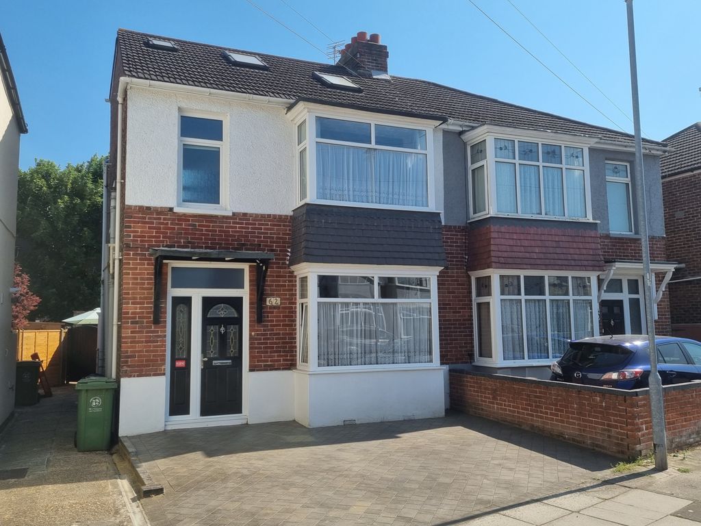 4 bed semidetached house for sale in Battenburg Avenue, Portsmouth PO2