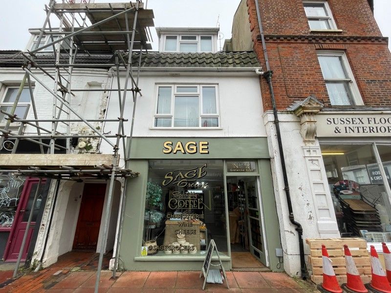 Property for sale in 2 Gratwicke Road, Worthing, West Sussex BN11, £