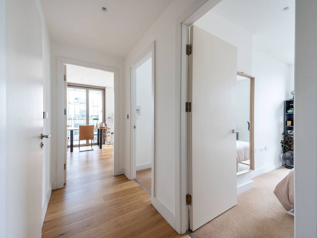 Caithness Walk, Central Croydon, Croydon CR0  