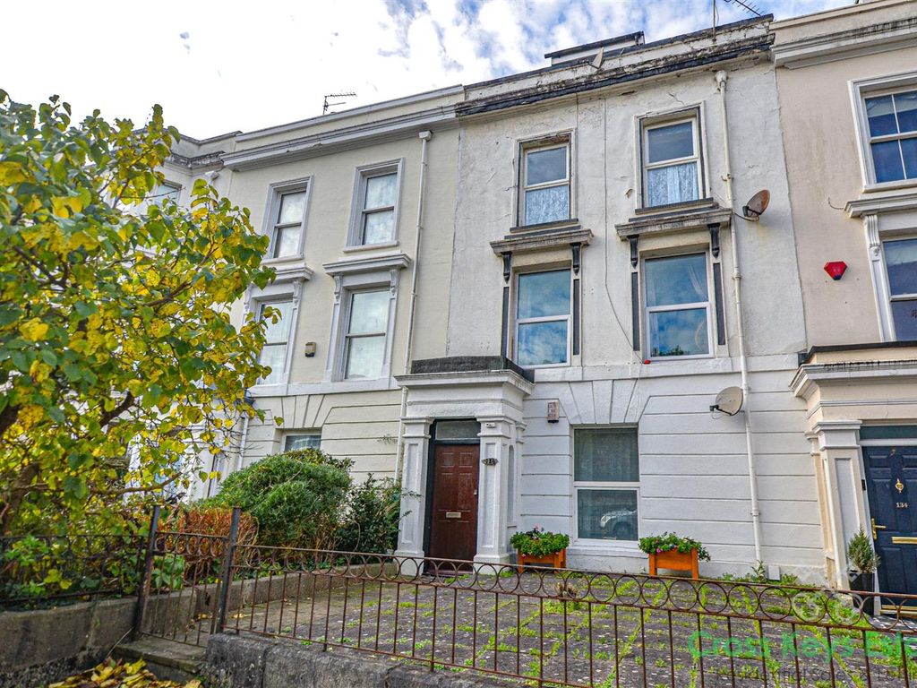 2 bed flat to rent in Devonport Road, Stoke, Plymouth PL1 Zoopla