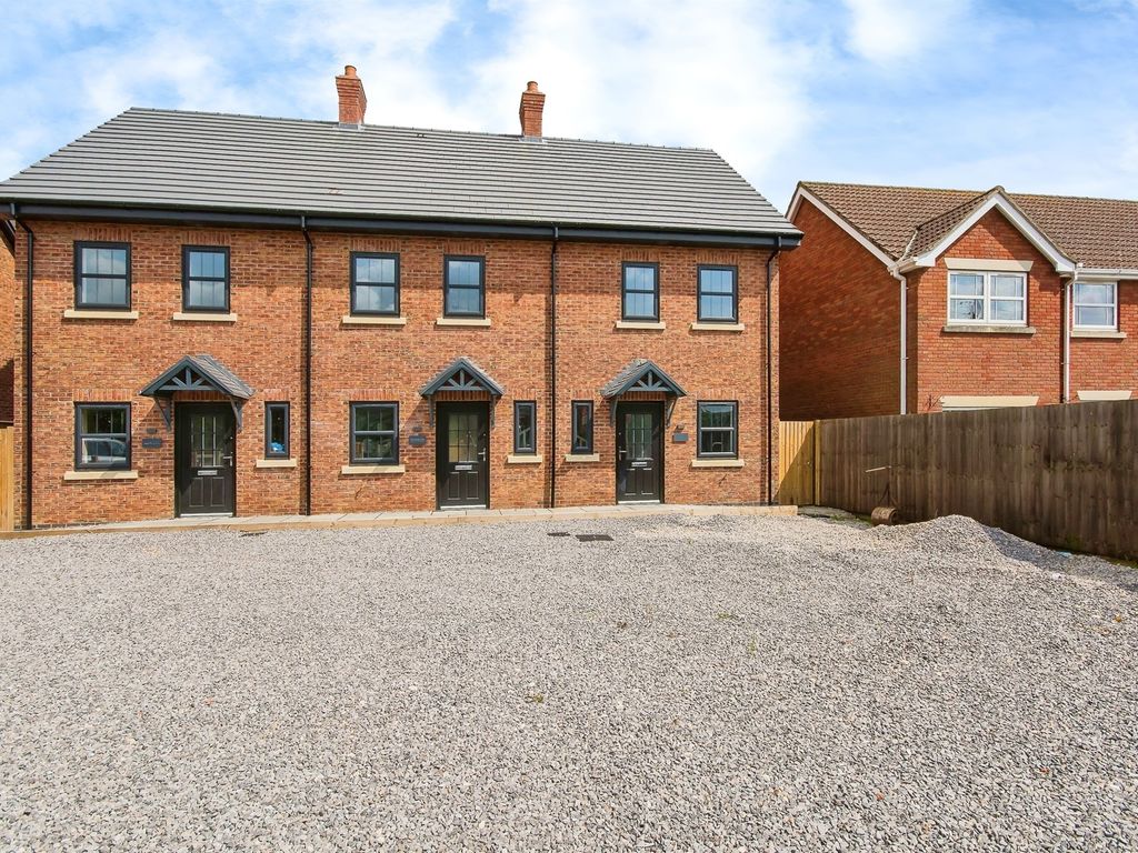 New home, 3 bed end terrace house for sale in Main Road, Stickney