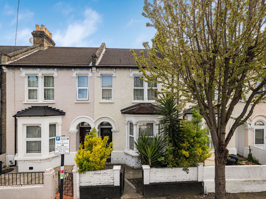 3 bed terraced house for sale in Selkirk Road, London SW17 Zoopla