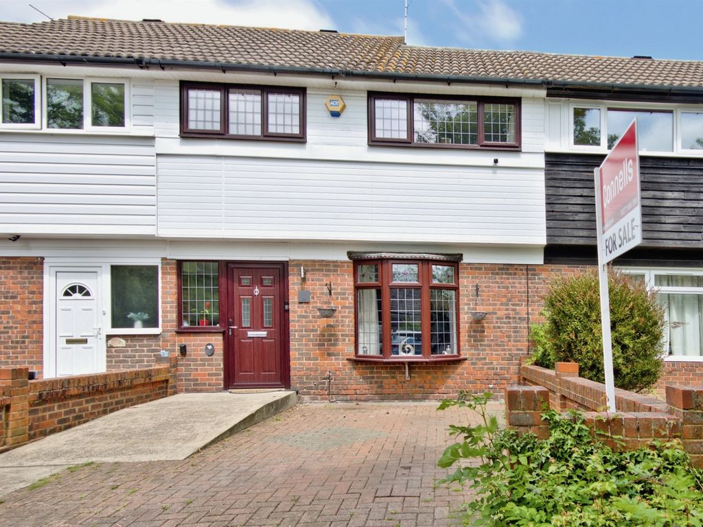 3 bed terraced house for sale in Little Searles, Pitsea, Basildon SS13 Zoopla