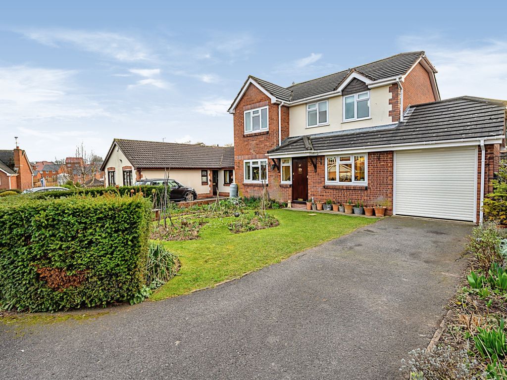 4 bed detached house for sale in Blounts Drive, Uttoxeter ST14 Zoopla
