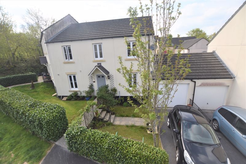 2 bed semidetached house for sale in Kestrel Park, Whitchurch