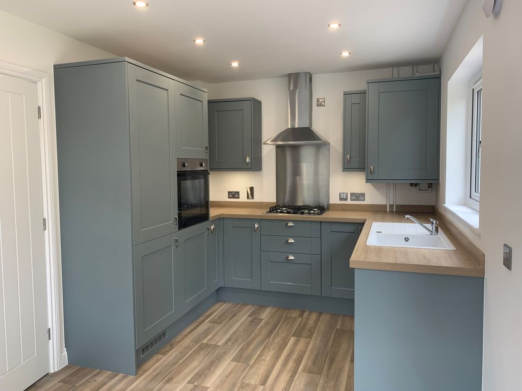 New home, 3 bed semidetached house for sale in Croespenmaen