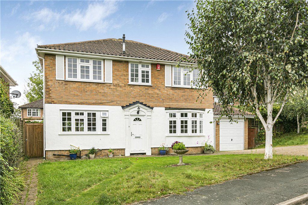4 bed detached house for sale in Alderside Walk, Englefield Green