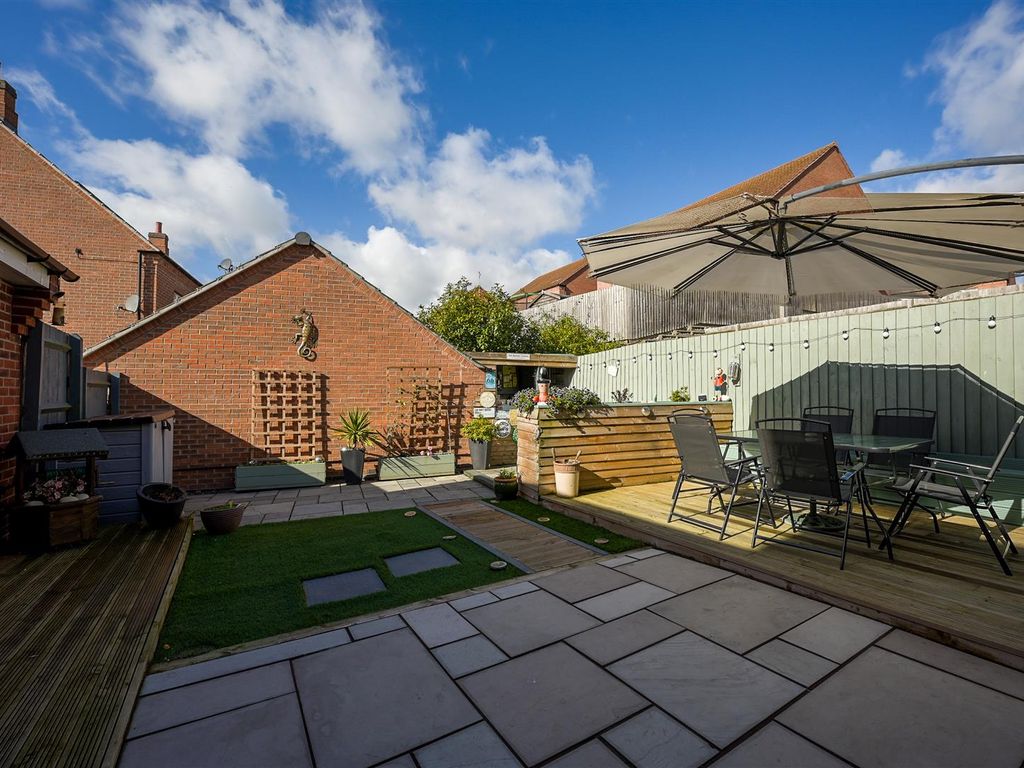 3 bed detached house for sale in Plantain Way, Coton Park, Rugby CV23