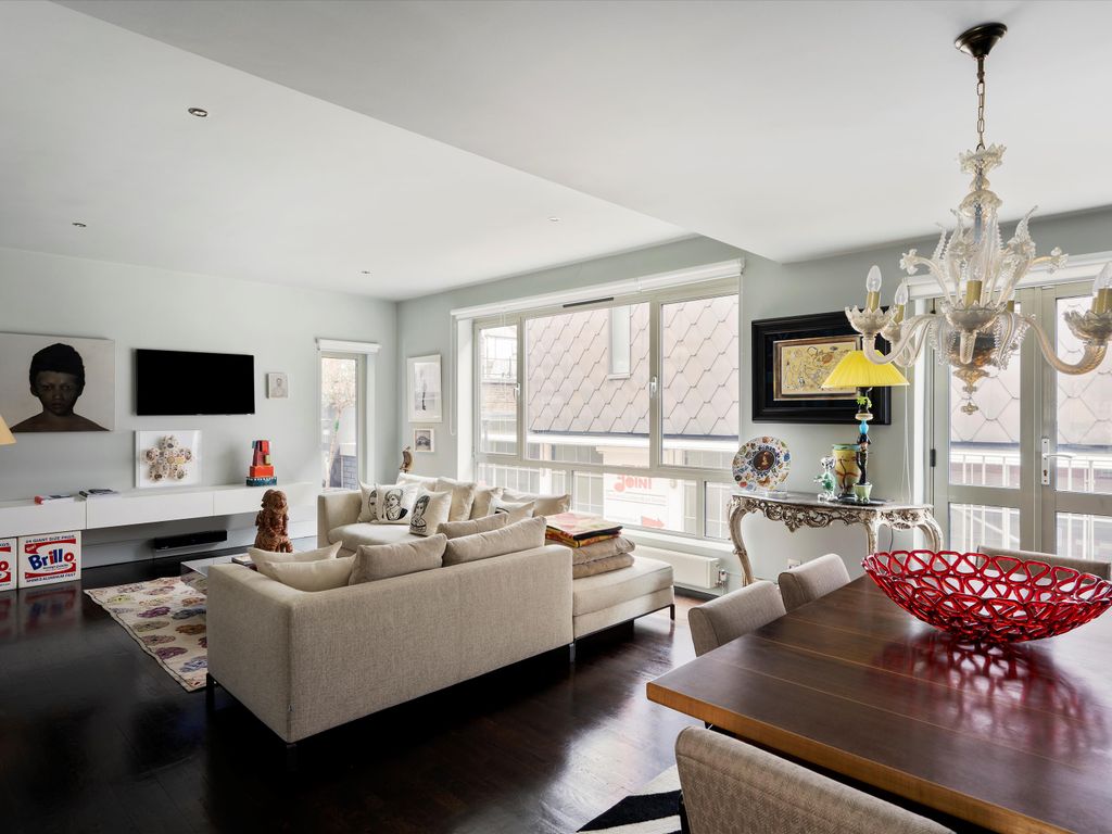 Field Street, London WC1X