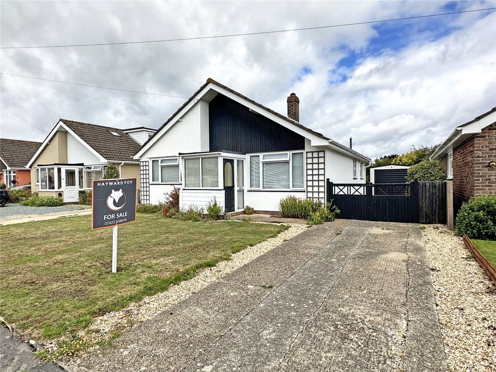 3 bed bungalow for sale in Pinewood Road, Hordle, Lymington, Hampshire