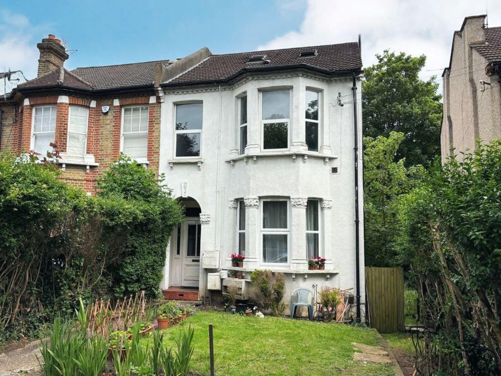 2 bed flat for sale in Flat 1, 85 Avondale Road, South Croydon, Surrey
