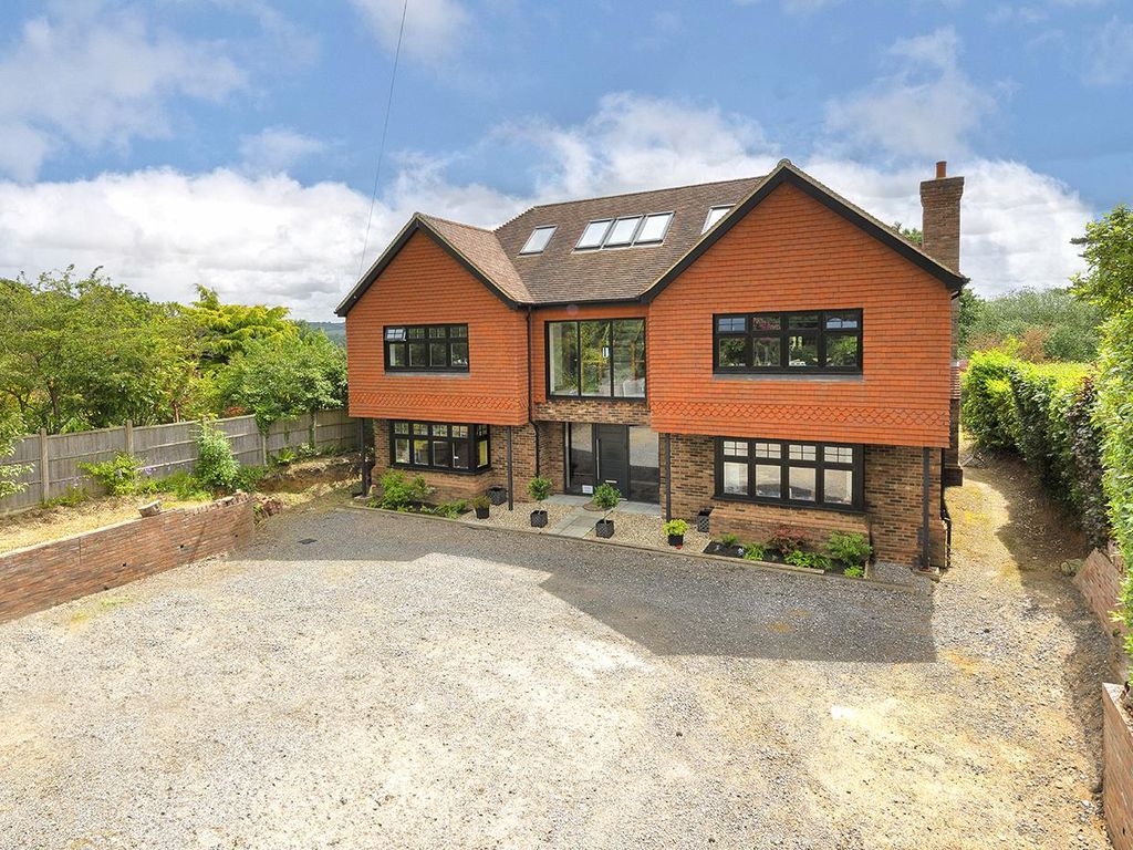 5 bed detached house for sale in Imposing 4, 500 Sq/Ft Residence