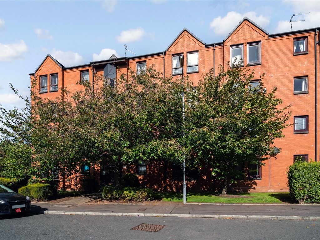 Budhill Avenue Spingboig Glasgow G32  