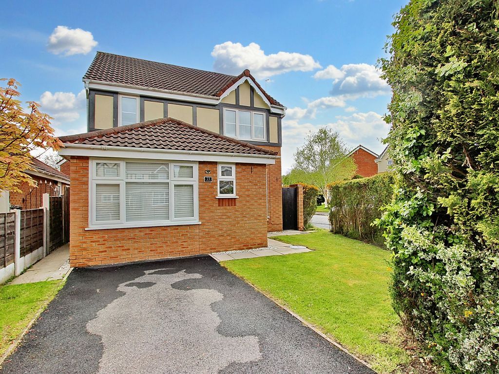 3 bed detached house for sale in Malham Drive, Whitefield M45 Zoopla