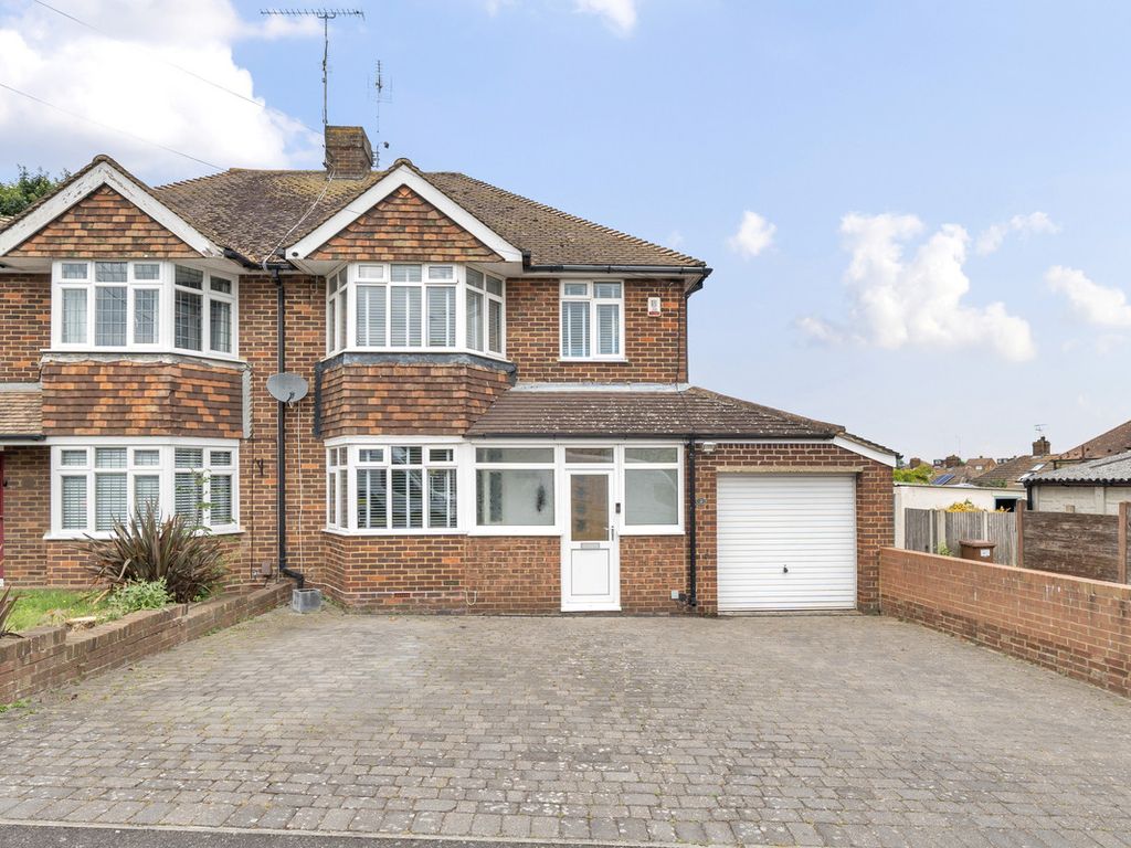 3 bed semidetached house for sale in Chatsworth Drive, Rochester ME2