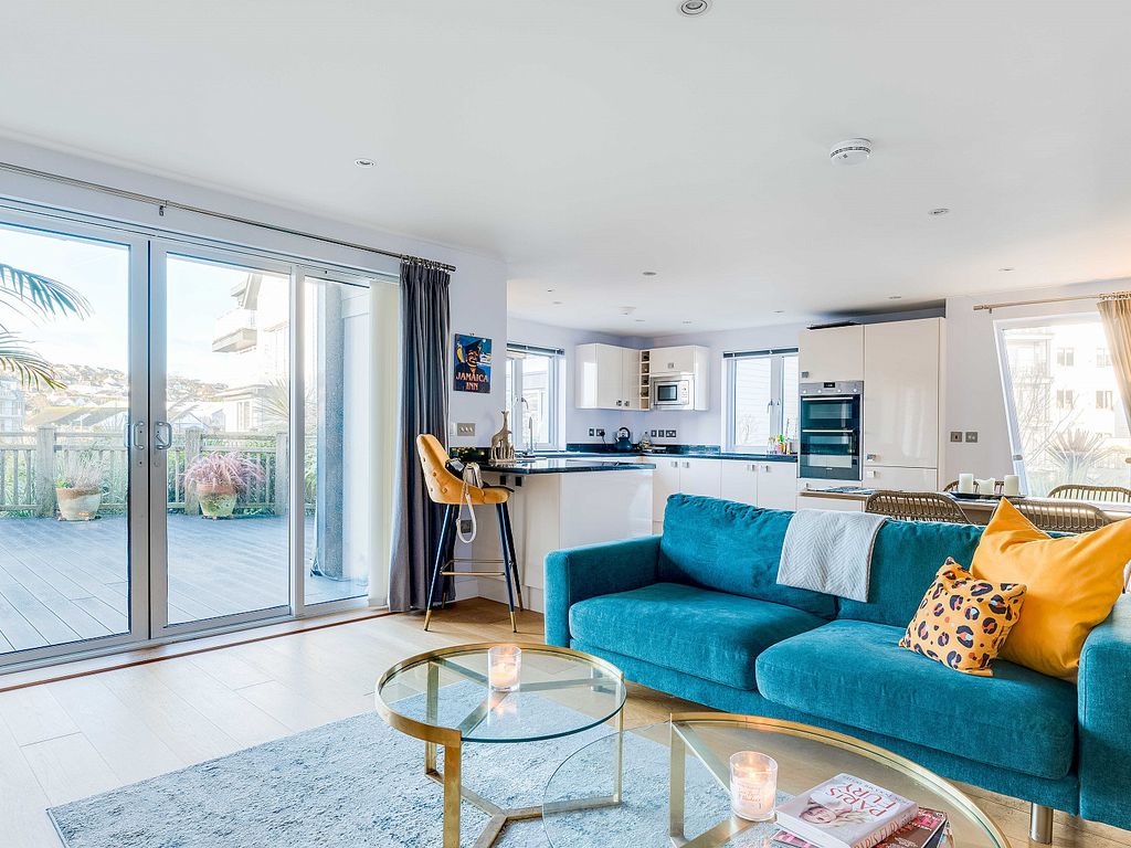 2 bed flat for sale in Bradfords Quay, Wadebridge PL27, £495,000 Zoopla