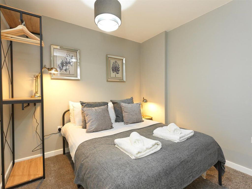 1 bed flat to rent in Castle Street, Hadley, Telford TF1, £2,383 pcm Zoopla