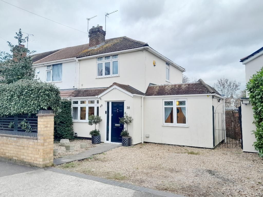 3 bed end terrace house for sale in Fredora Avenue, Hayes UB4, £499,950