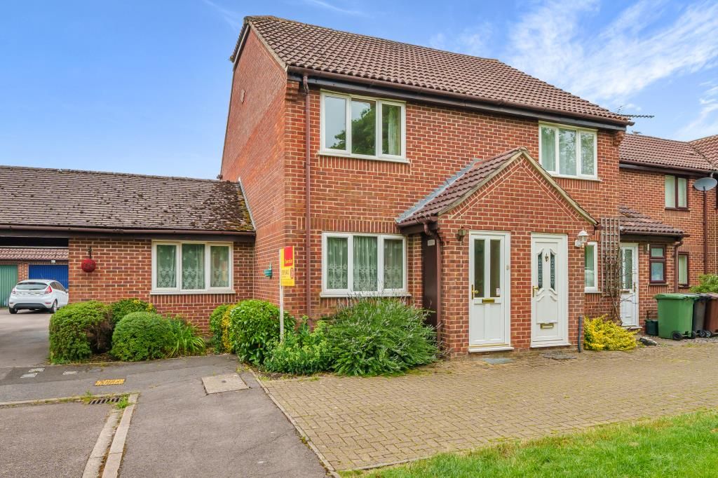 2 bed terraced house for sale in Didcot, Oxfordshire OX11, £270,000