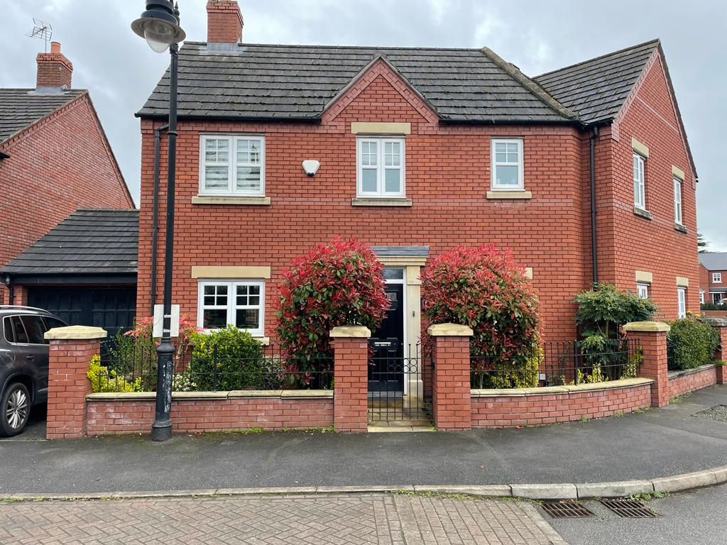 3 bed semidetached house for sale in Ross Avenue, Upton, Chester CH2