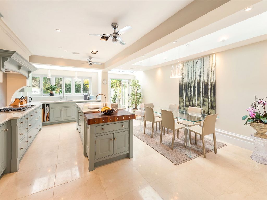 4 bed terraced house for sale in Cambridge Road, Battersea Park, London