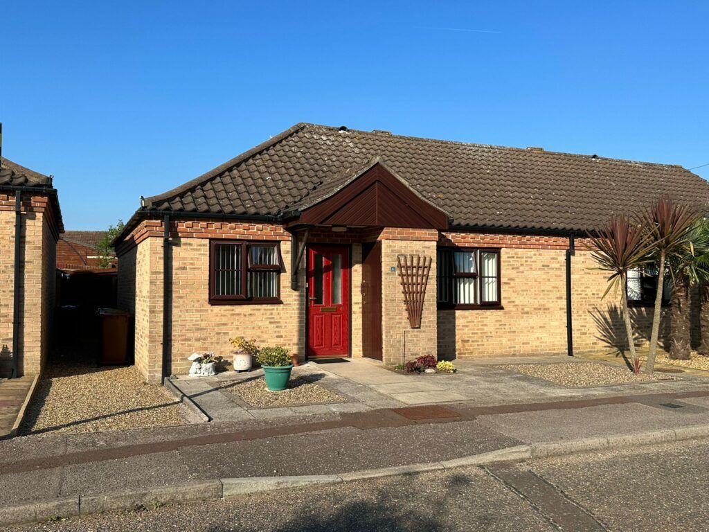 2 bed semidetached bungalow for sale in Three Mile Lane, New Costessey, Norwich NR5, £154,000