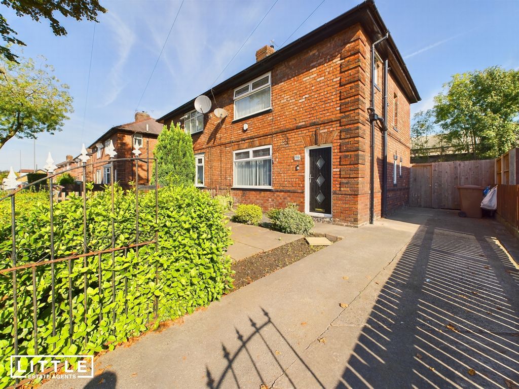 3 bed semidetached house for sale in Robins Lane, St. Helens WA9, £