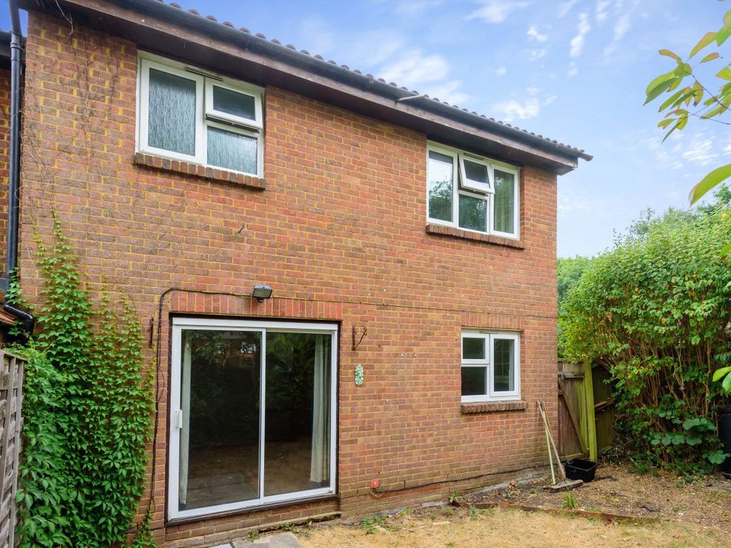 1 bed end terrace house for sale in Merrow Park, Guildford, Surrey GU4 Zoopla