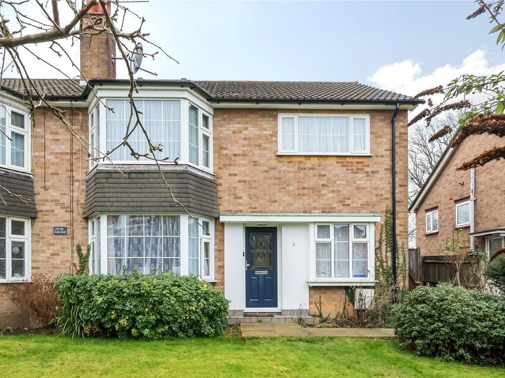 2 bed for sale in Clifford Road, EN5, £425,000 Zoopla