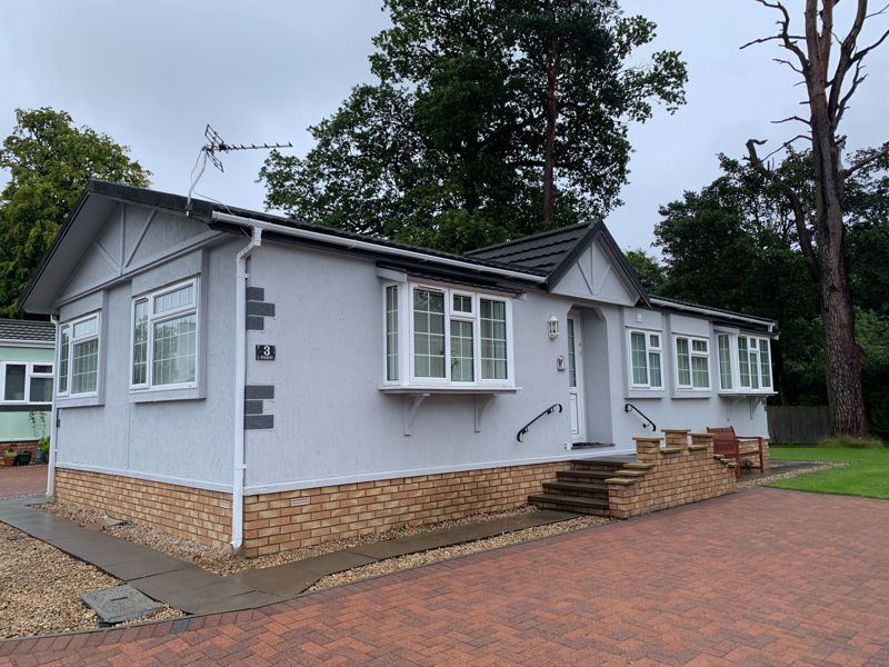 2 bed detached bungalow for sale in Dunnikier Park, Kirkcaldy KY1, £