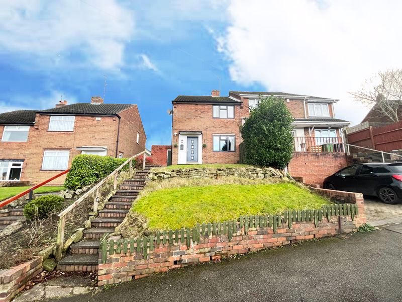 2 bed semidetached house for sale in Woodland Avenue, Quarry Bank