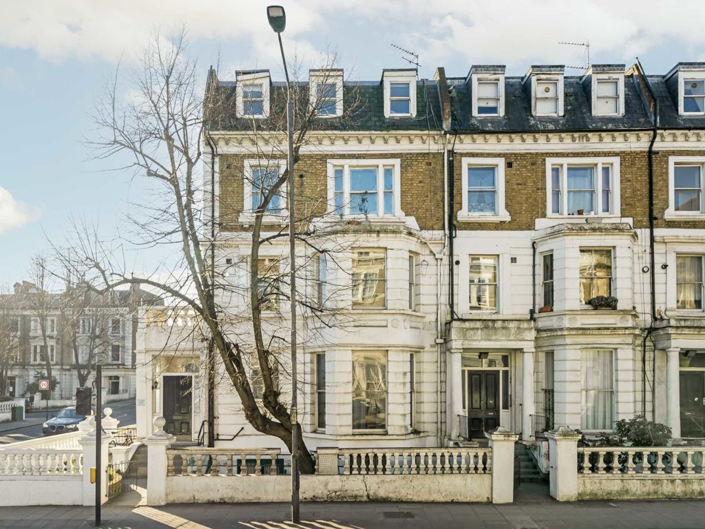 2 bed flat to rent in Holland Road, London W14, £2,747 pcm Zoopla