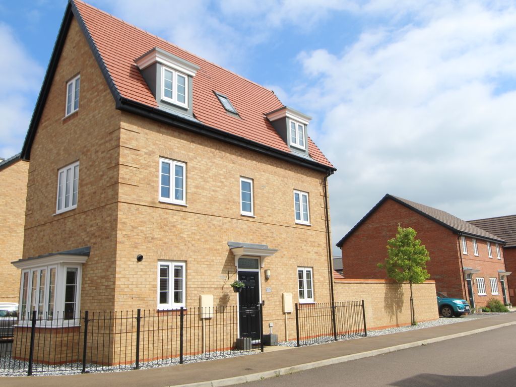 4 bed detached house for sale in Soundy Paddock, Biggleswade SG18 Zoopla