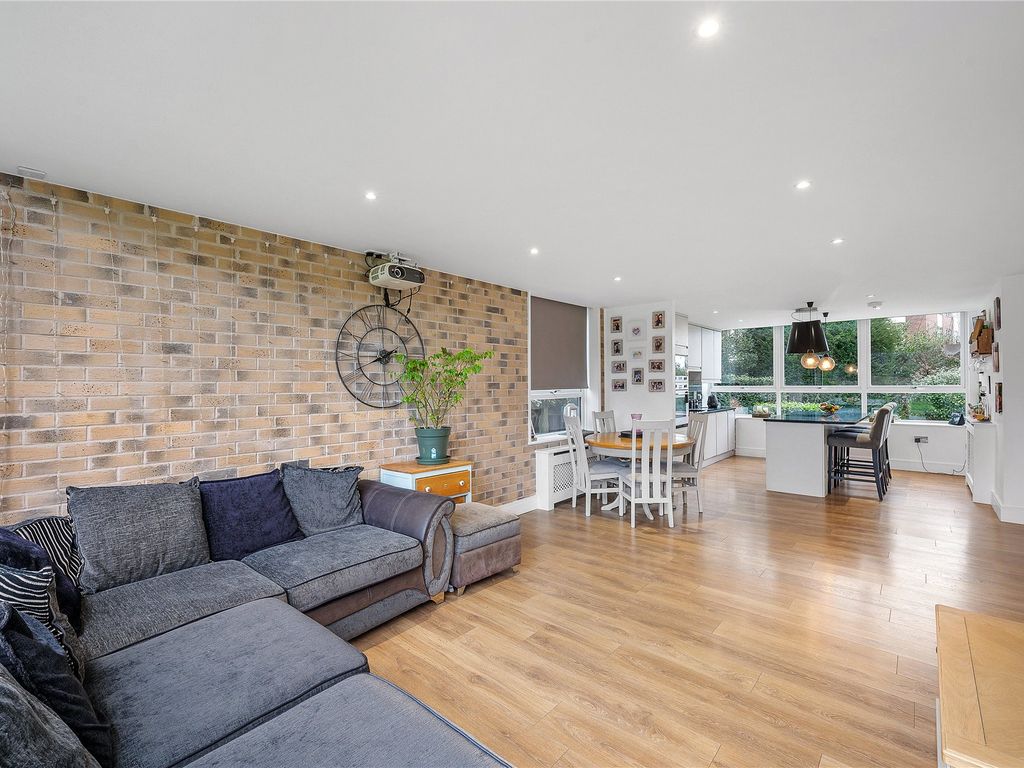 3 bed flat for sale in Court Downs Road, Beckenham BR3, £600,000 Zoopla
