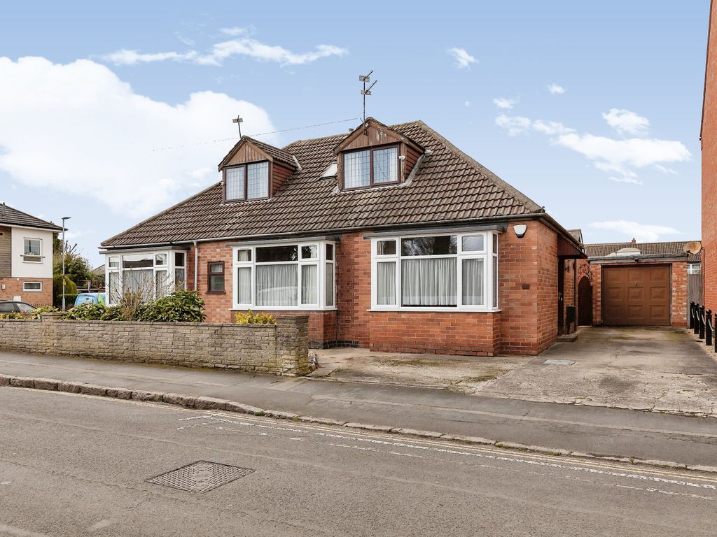 4 bed bungalow for sale in St. Peters Street, Syston, Leicester