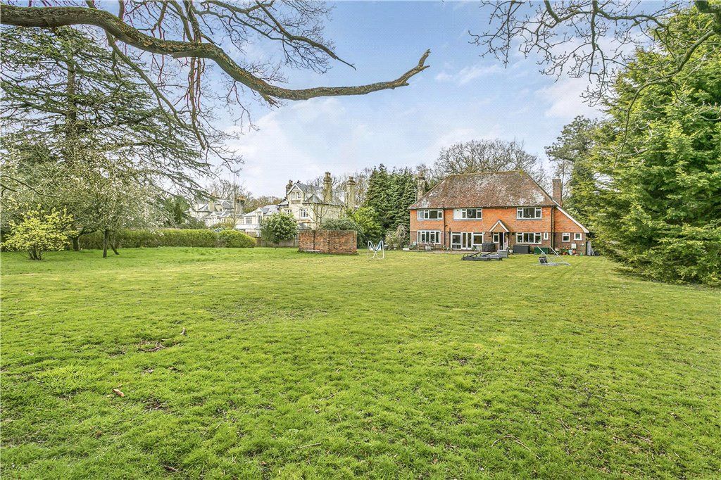 5 bed detached house for sale in Coopers Hill Lane, Englefield Green
