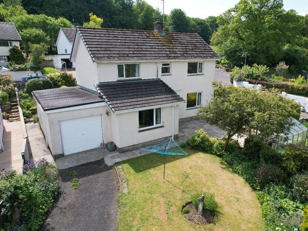 3 bed detached house for sale in Leeze Park, Okehampton EX20 Zoopla