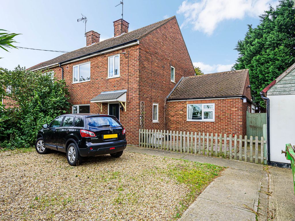4 bed semidetached house for sale in Millgate, Whaplode, Spalding PE12