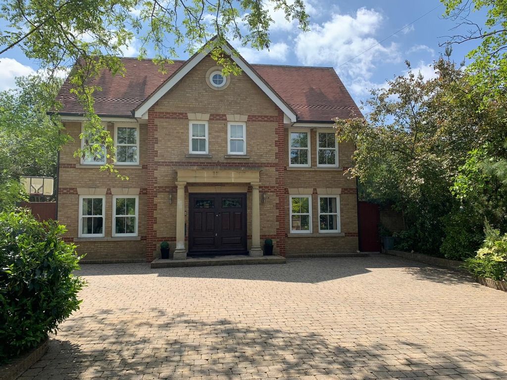 6 bed detached house for sale in Eynsford Road, Crockenhill, Swanley BR8 Zoopla