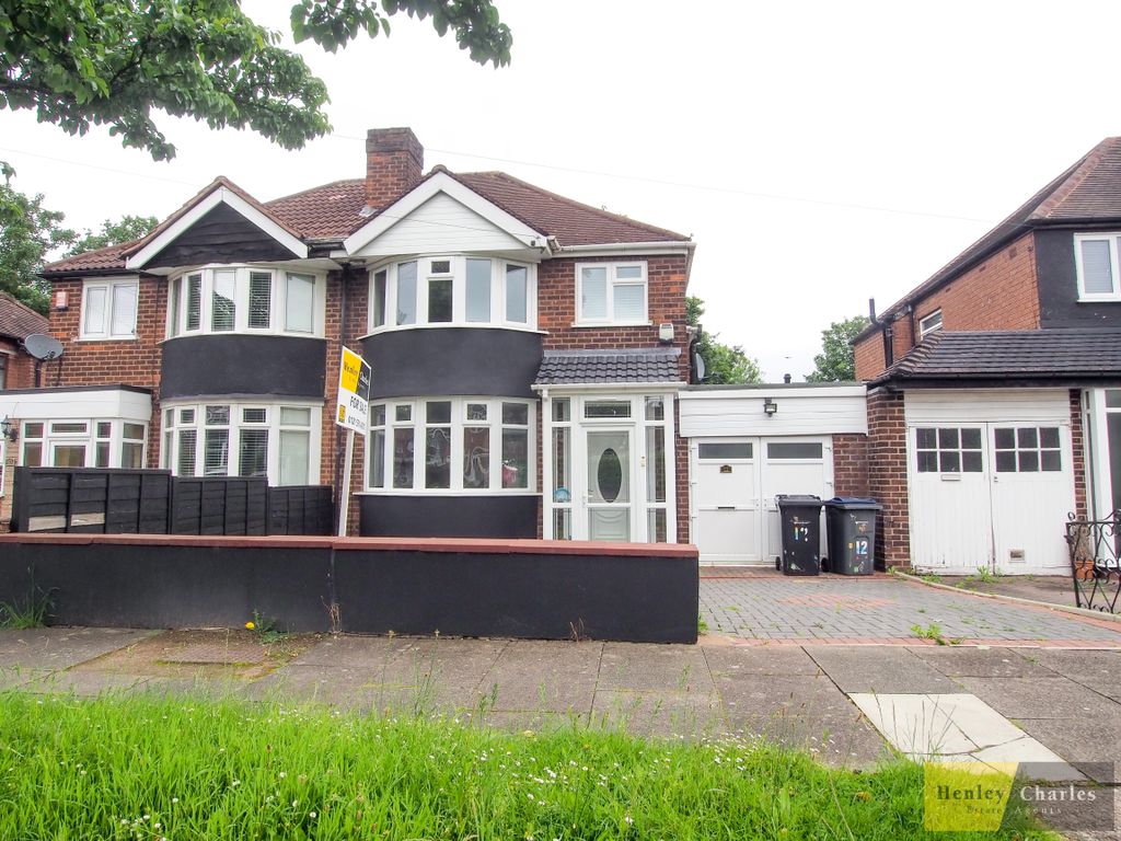 3 bed semidetached house for sale in Inchcape Avenue, Handsworth Wood