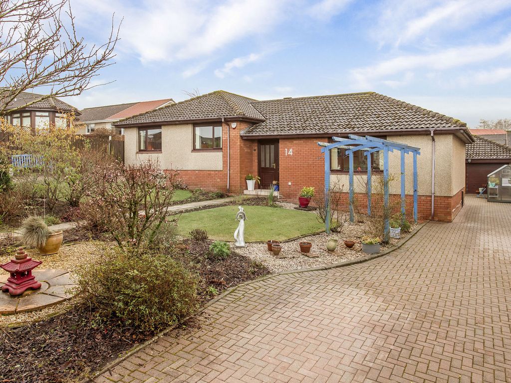 4 bed detached bungalow for sale in Gleneagles Court, West Lothian EH47, £360,000 Zoopla