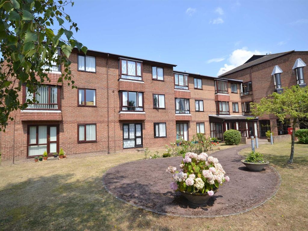 1 bed flat for sale in Penrith Court, Broadwater Street East, Worthing