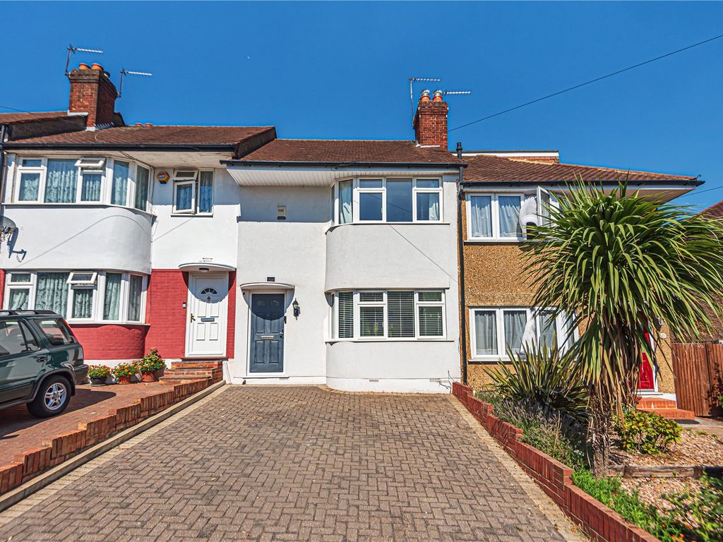 2 bed terraced house for sale in Carr Road, Northolt, Ealing UB5 Zoopla