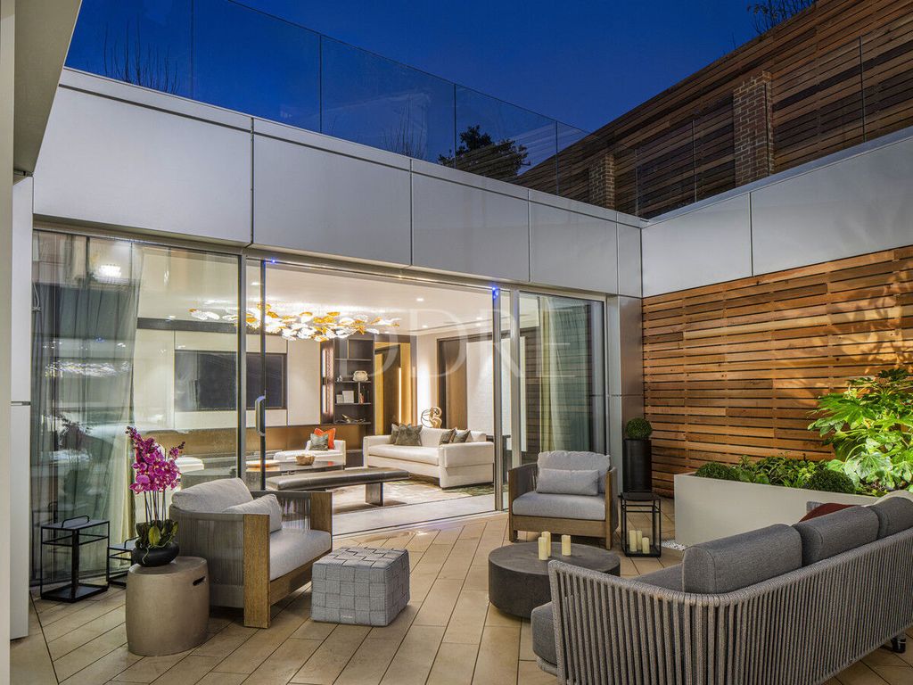 5 bed detached house for sale in Lyndhurst Gardens, London NW3, £