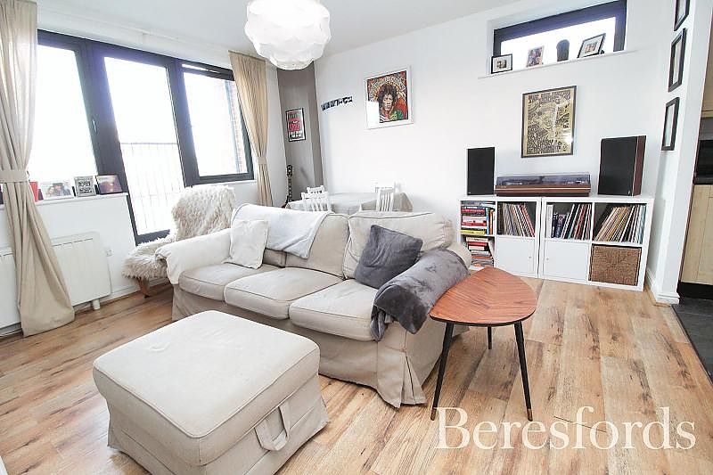 Lincoln House St Marys Ln RM14  