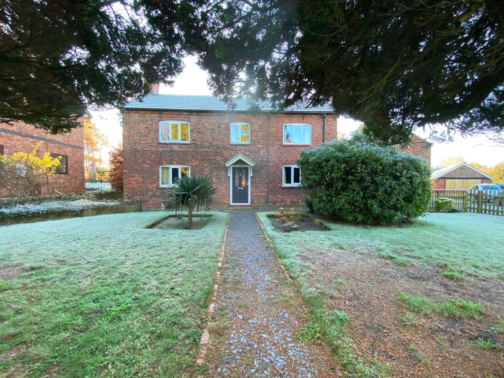 3 bed detached house for sale in The Farm, Moston Road, Ettiley Heath