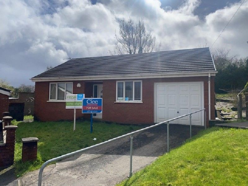 3 bed detached bungalow for sale in Railway Terrace, Cwmllynfell