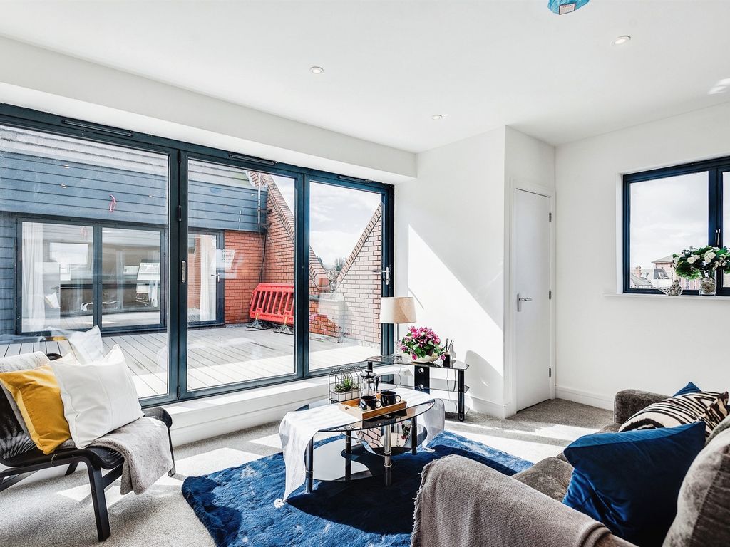 New home, Studio for sale in Commercial Road, Swindon SN1 Zoopla