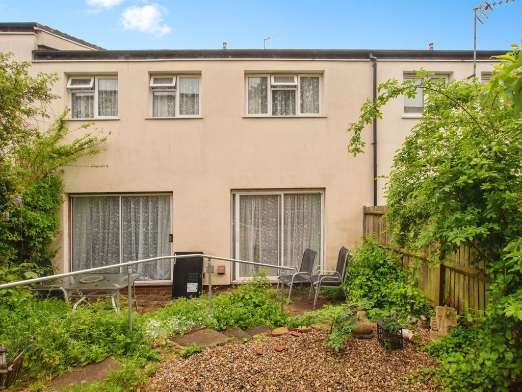3 bed terraced house for sale in Lapwing Place, Boundary Way, Watford